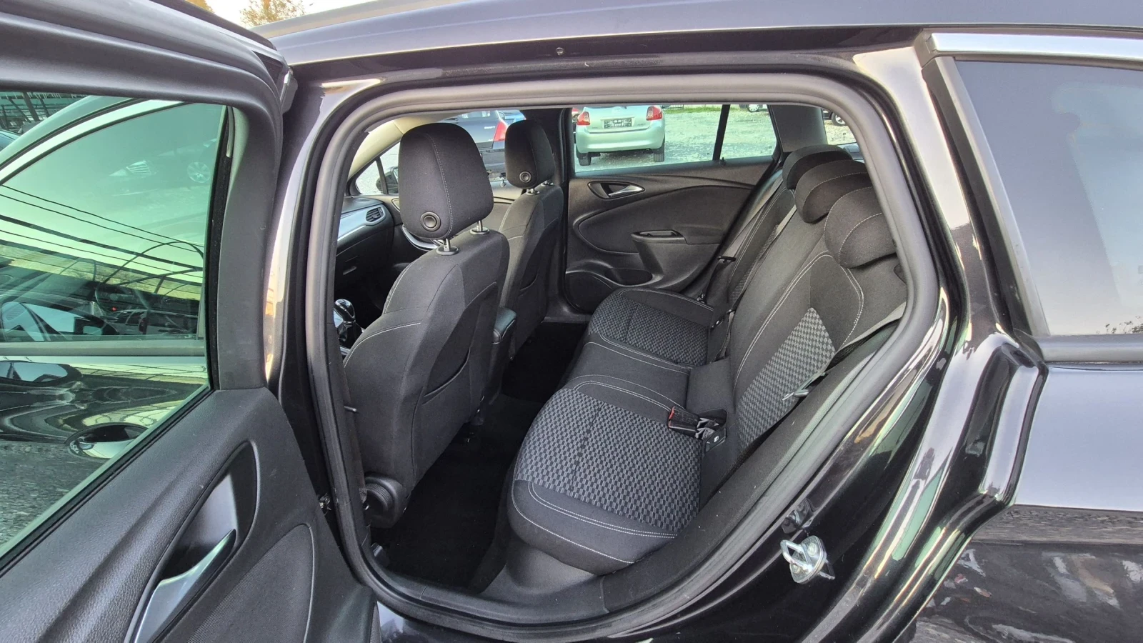 Opel Astra | Mobile.bg — изображение 11