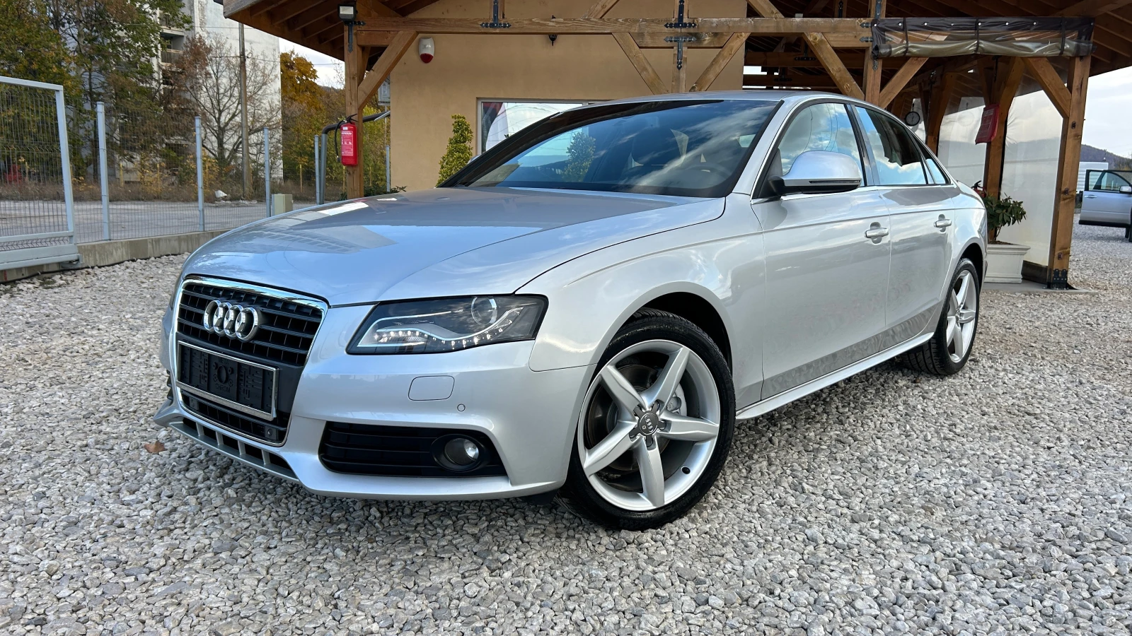 Audi A4 2.0TDI-143к.с.-BANG&OLUFSEN - изображение 2