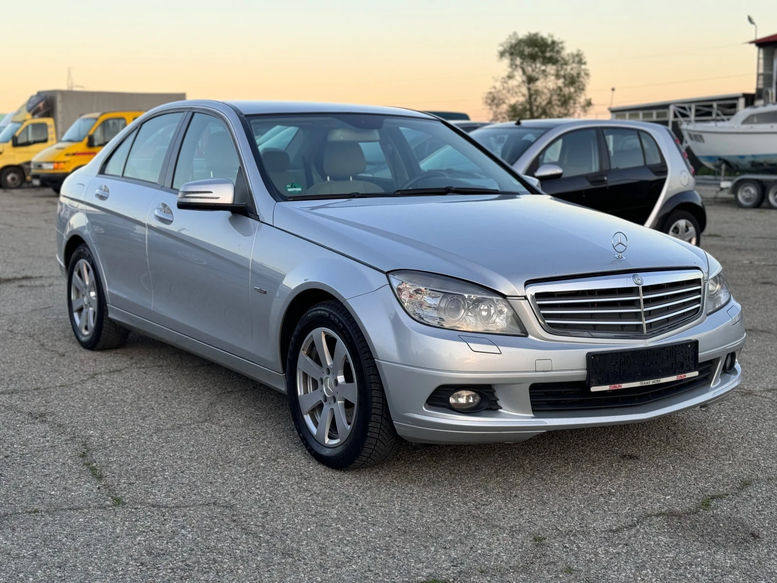 Mercedes-Benz C 180 Kompressor Navi Facelift - изображение 2