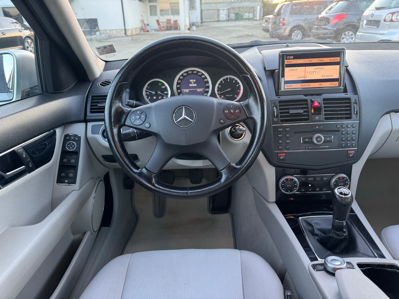 Mercedes-Benz C 180 Kompressor Navi Facelift - изображение 9