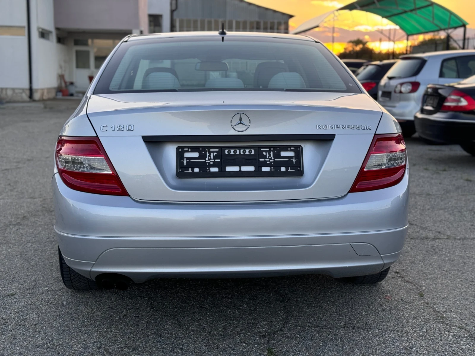 Mercedes-Benz C 180 Kompressor Navi Facelift - изображение 6