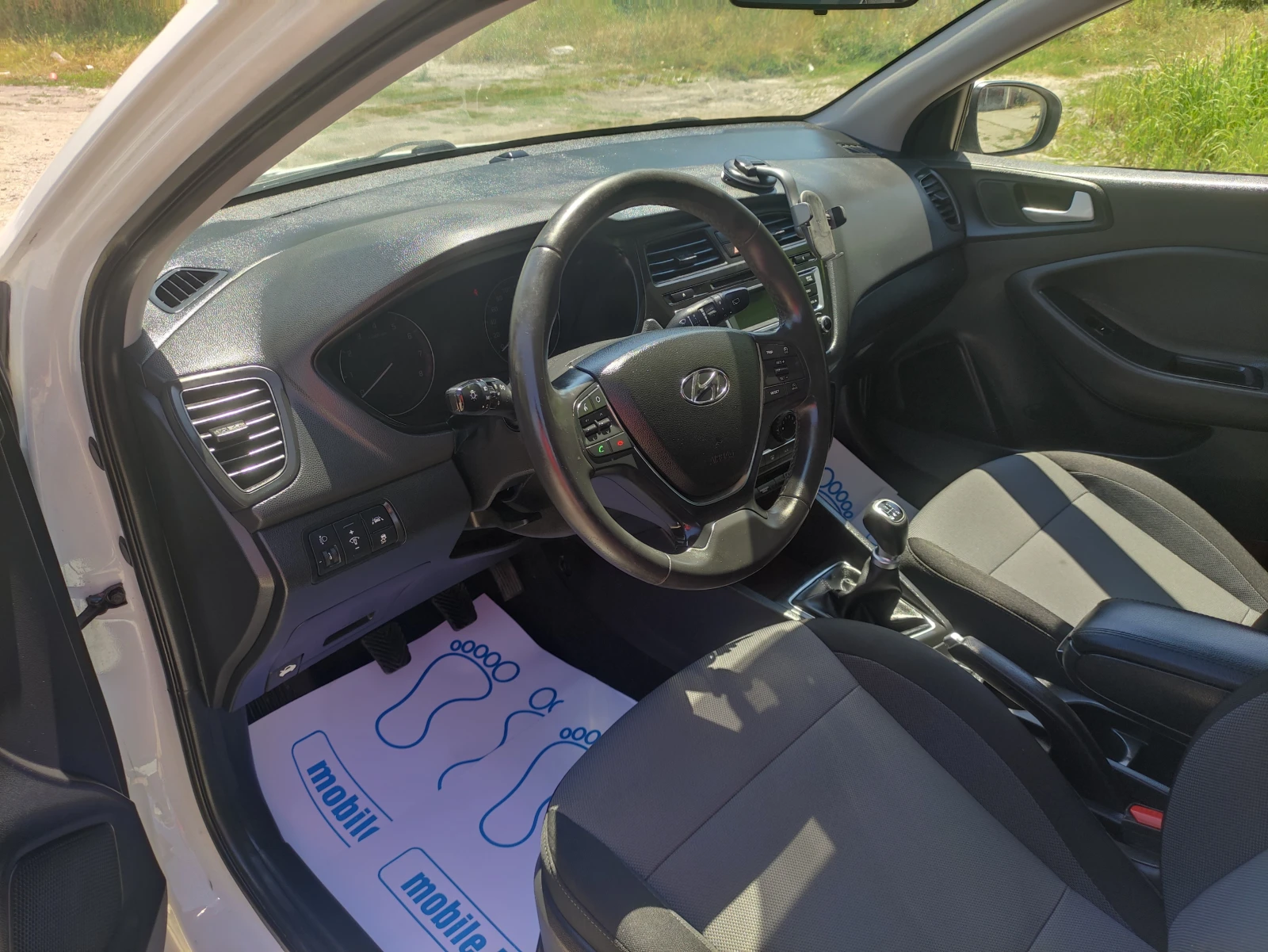 Hyundai I20 1.2като нов 100000км евро 6  - изображение 8