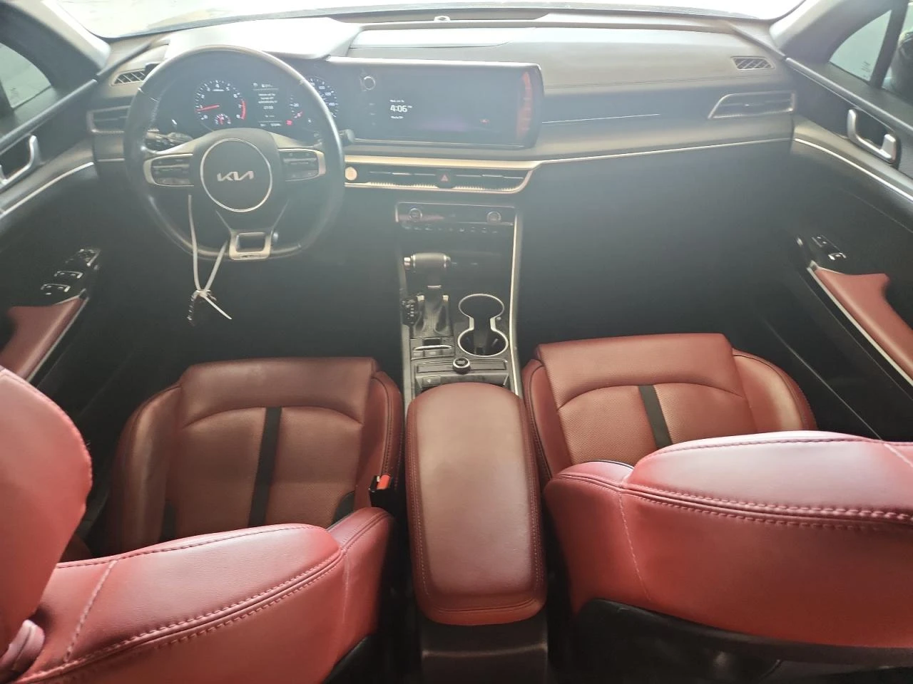 Kia K5 GT LINE - изображение 8