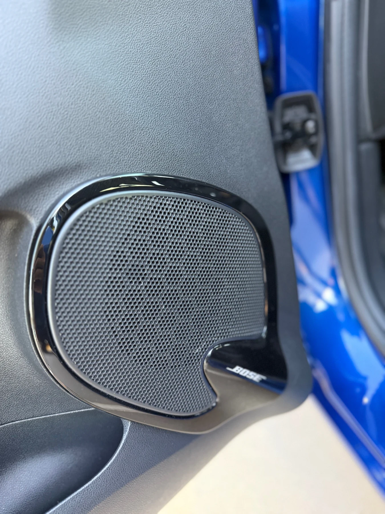 Renault Clio MOSCHINO | Mobile.bg � ����������� 14