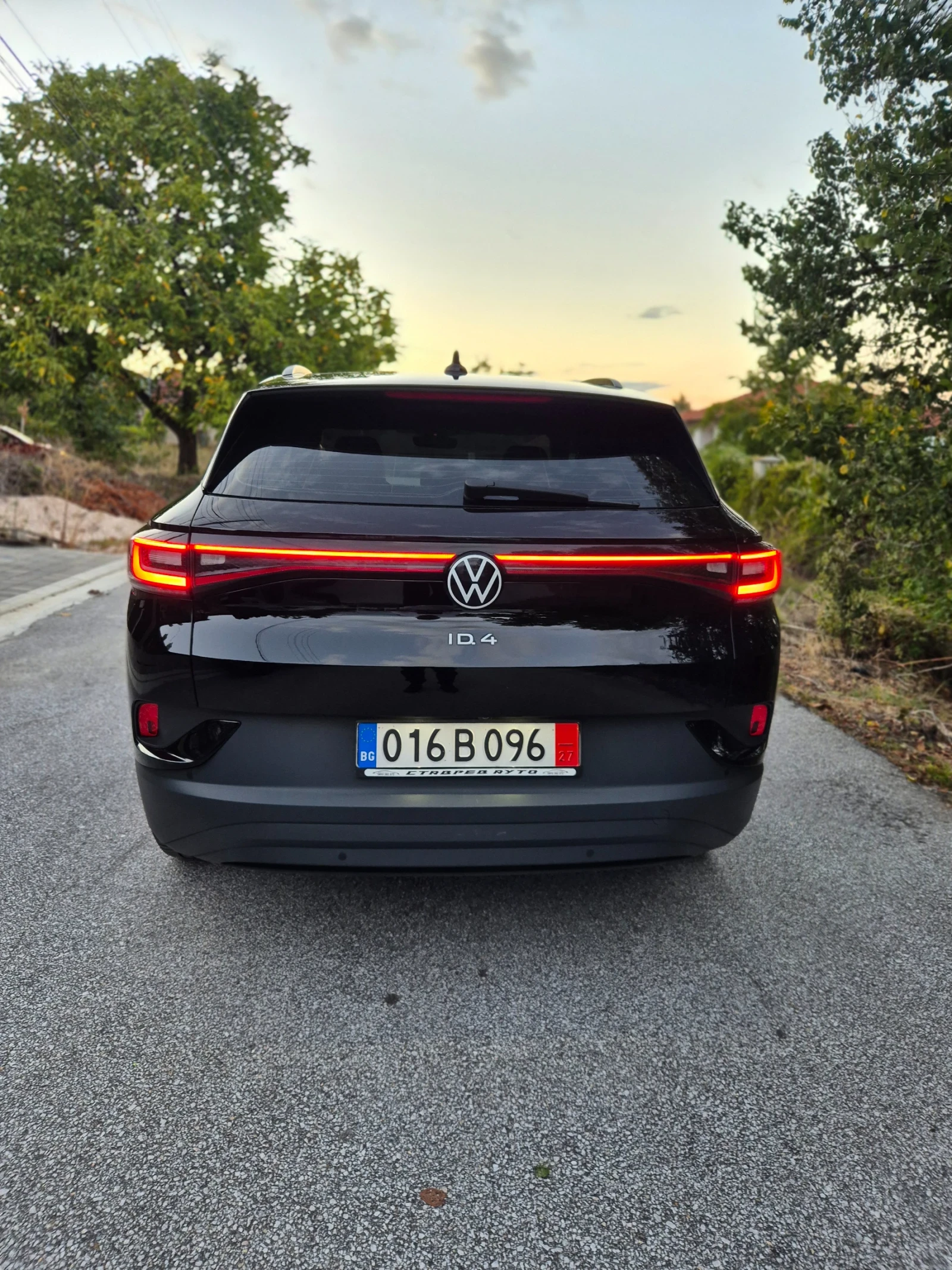 VW ID.4 GTX/4x4/265кс/23г - изображение 4