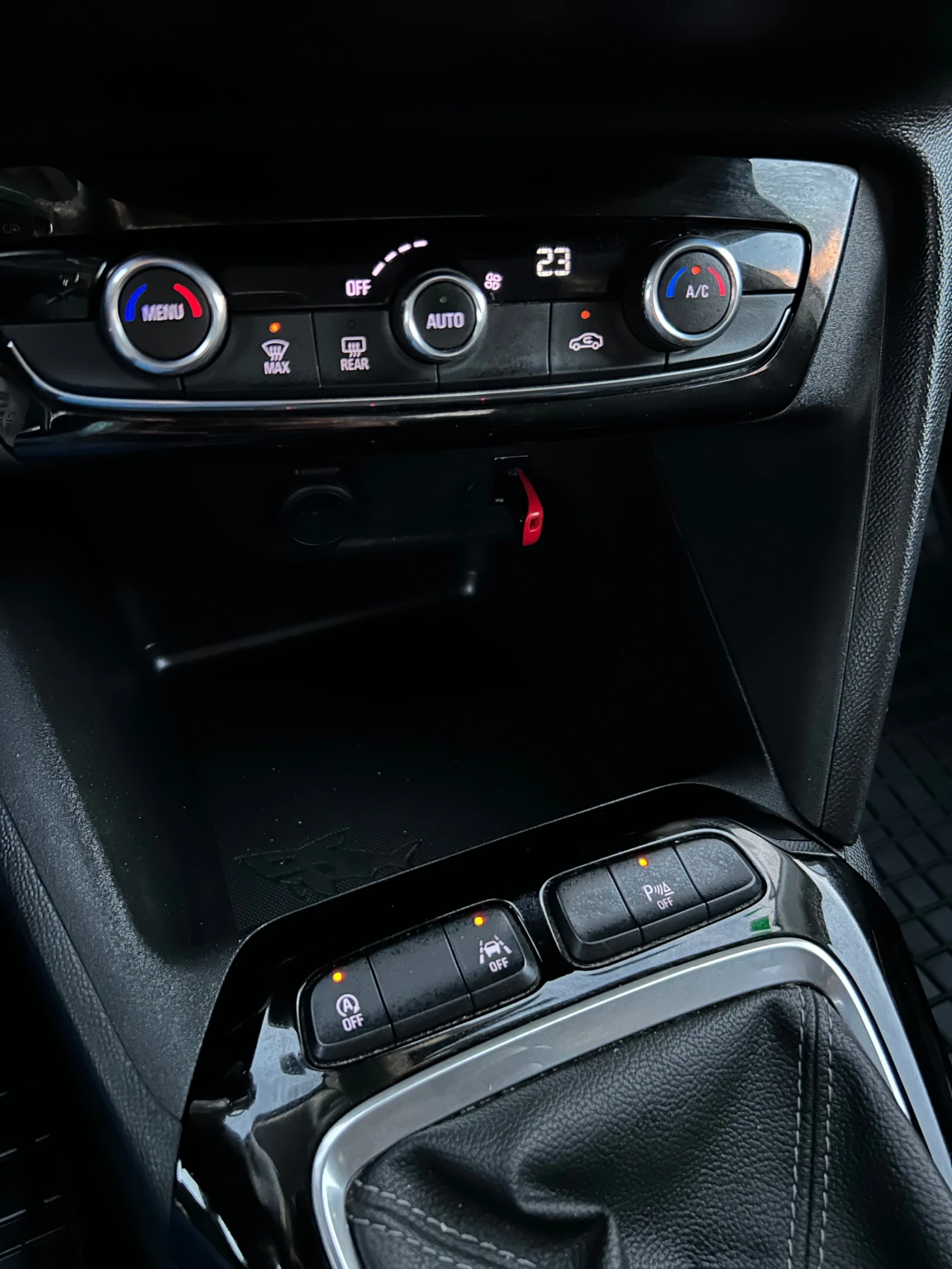 Opel Corsa МНОГО ДОБРО СЪСТОЯНИЕ - изображение 8