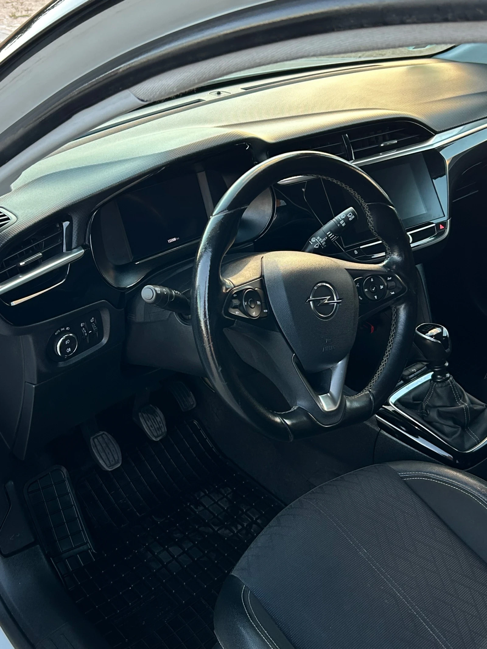 Opel Corsa МНОГО ДОБРО СЪСТОЯНИЕ - изображение 6