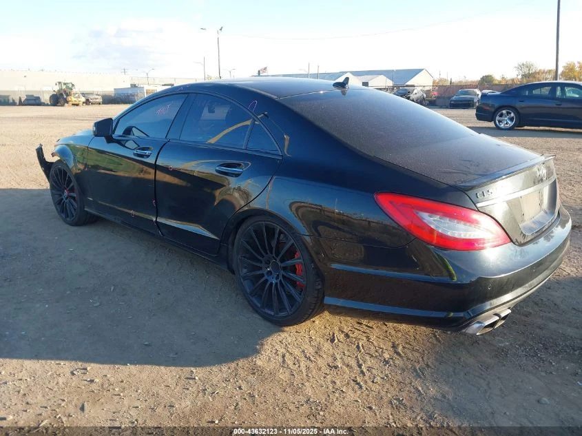 Mercedes-Benz CLS 63 AMG 2012 MERCEDES-BENZ CLS 63 AMG - изображение 6