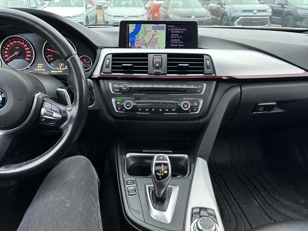 BMW 328 * 328i xDrive * CARFAX * БЕЗ ПЪРВОНАЧАЛНА ВНОСКА - изображение 9