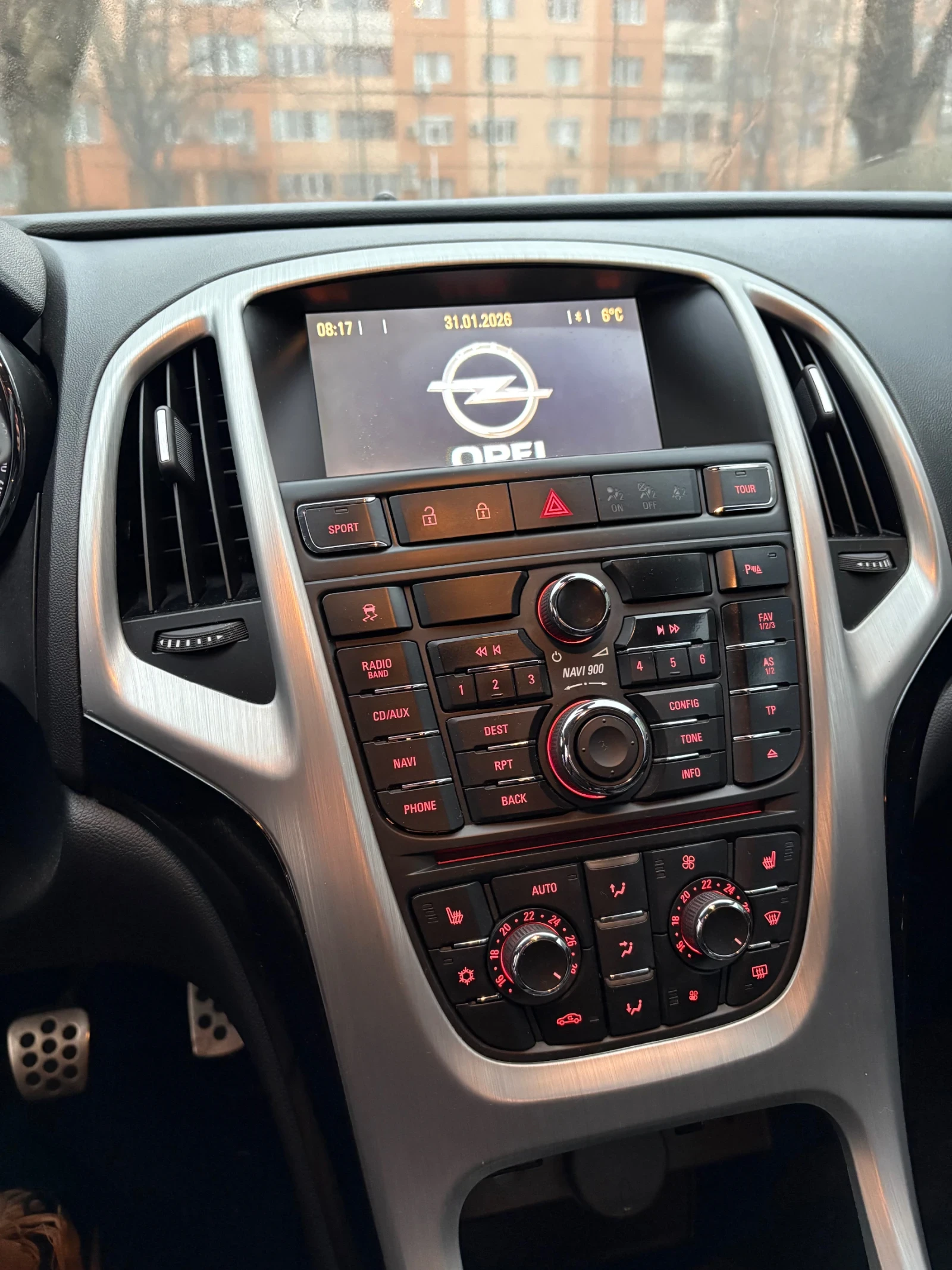 Opel Astra GTC - изображение 6