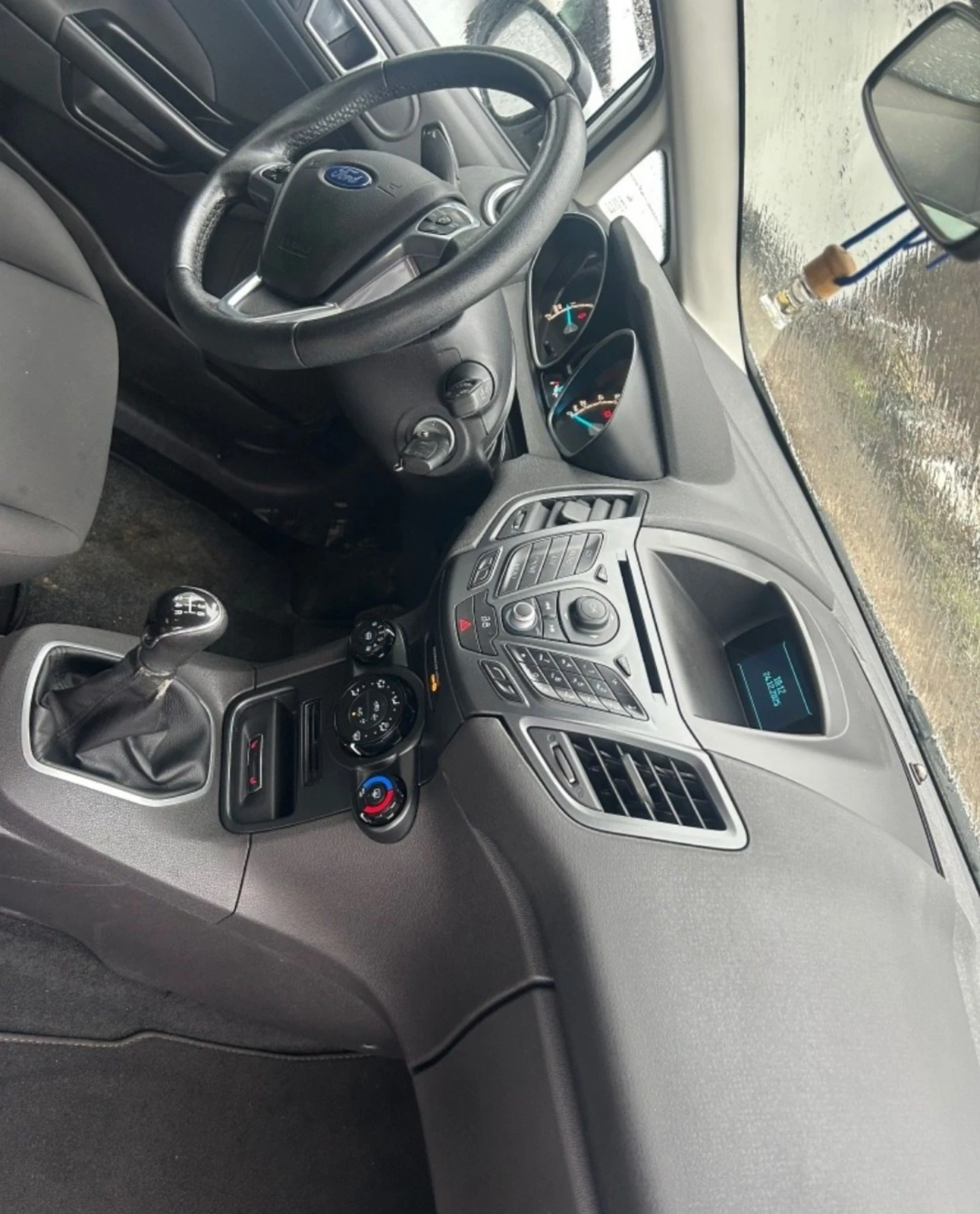Ford Fiesta 1.5 tdci Titanium | Mobile.bg � ����������� 5