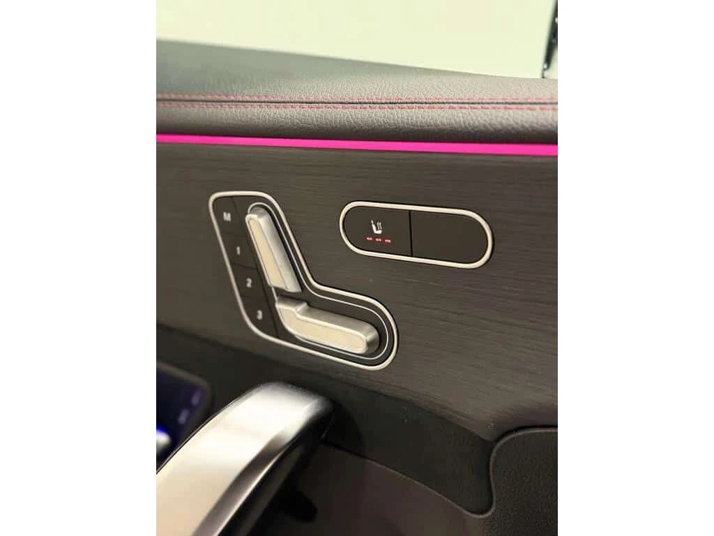 Mercedes-Benz CLA * 250 | AMG PKG| NIGHT PKG| PREMIUM PKG * CARFAX * - изображение 9