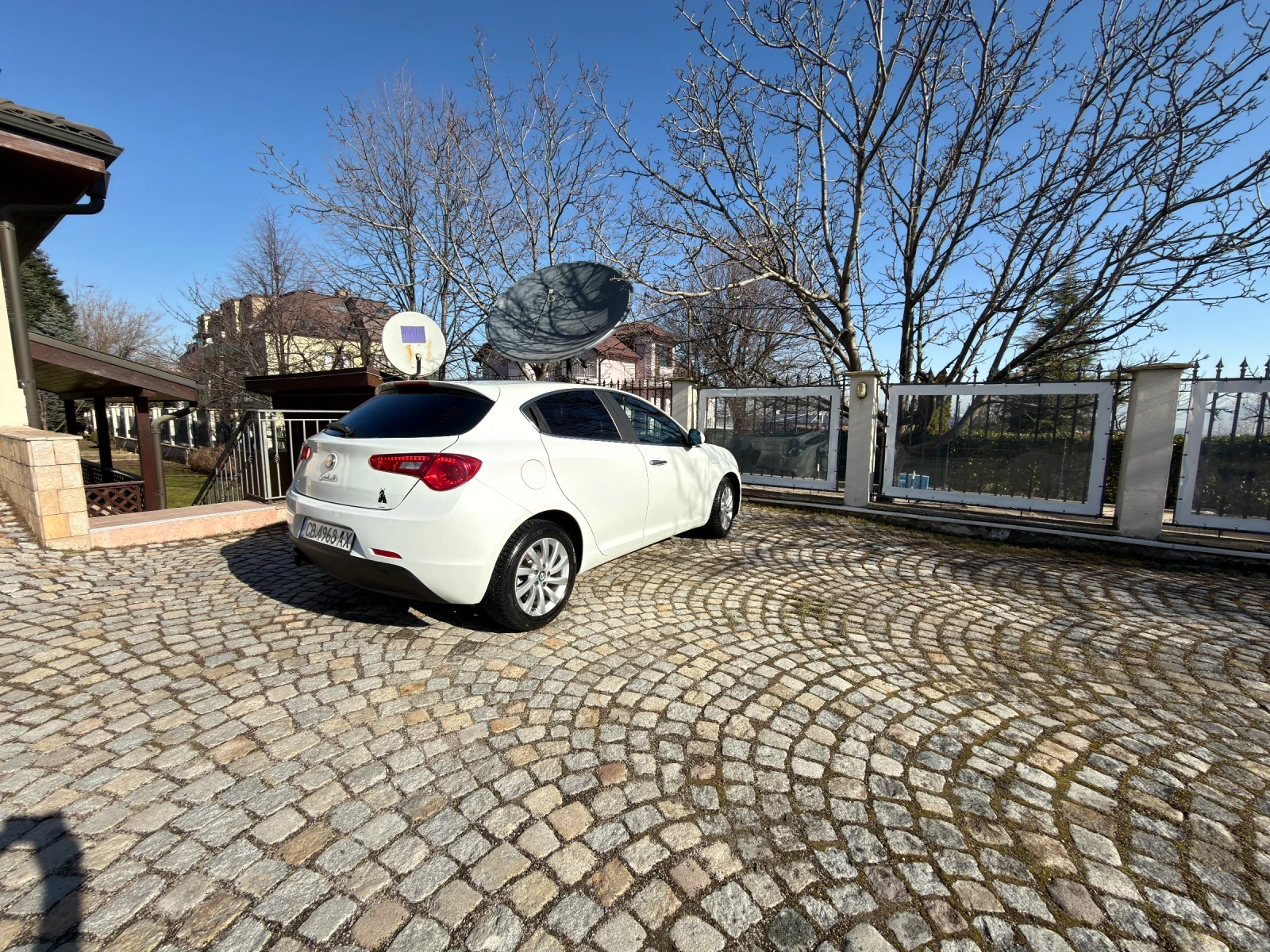 Alfa Romeo Giulietta, снимка 3 - Автомобили и джипове - 53810511