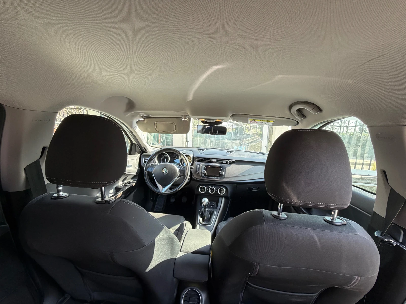 Alfa Romeo Giulietta, снимка 8 - Автомобили и джипове - 53810511