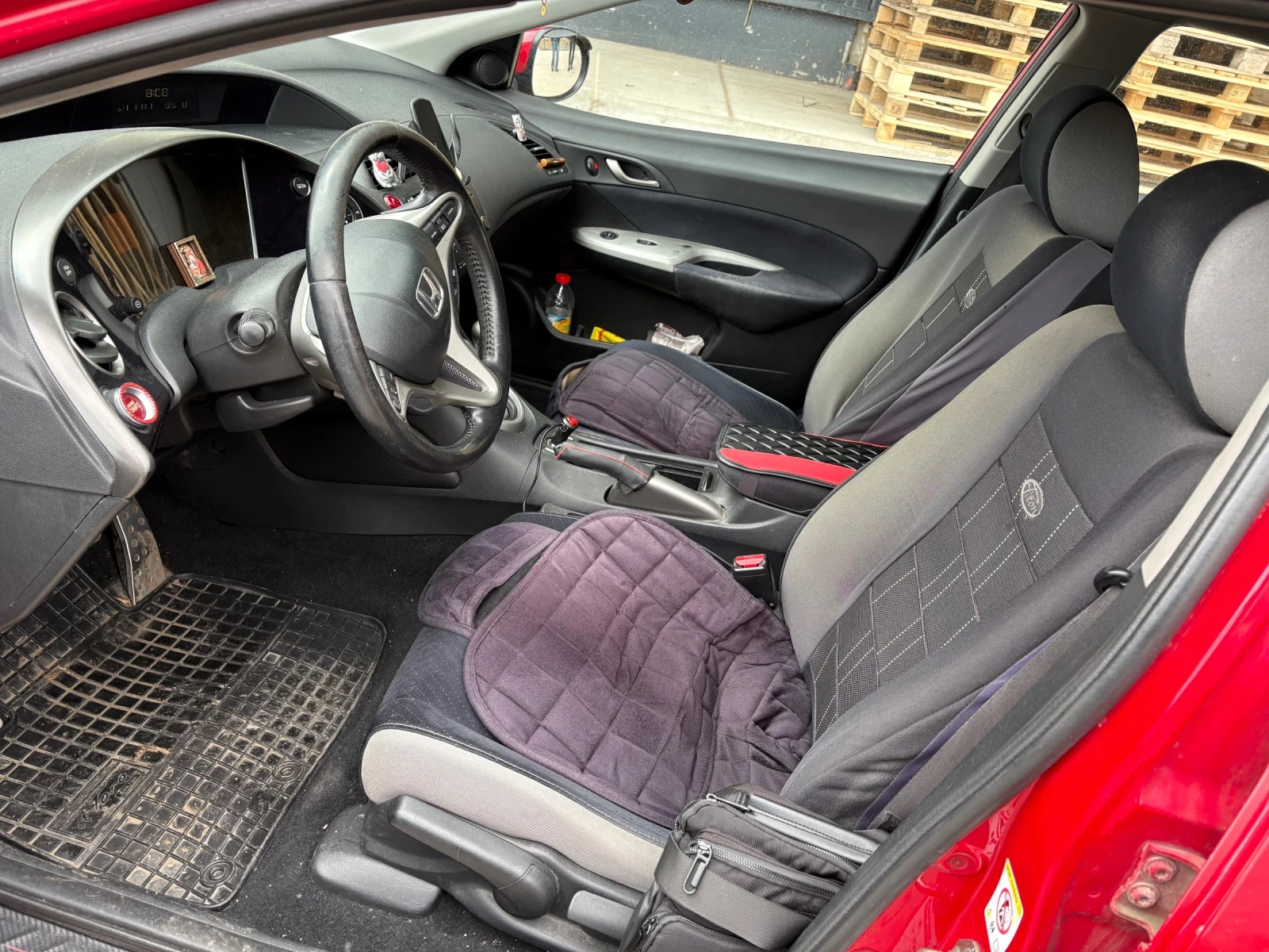 Honda Civic 1.8i, снимка 6 - Автомобили и джипове - 53975052