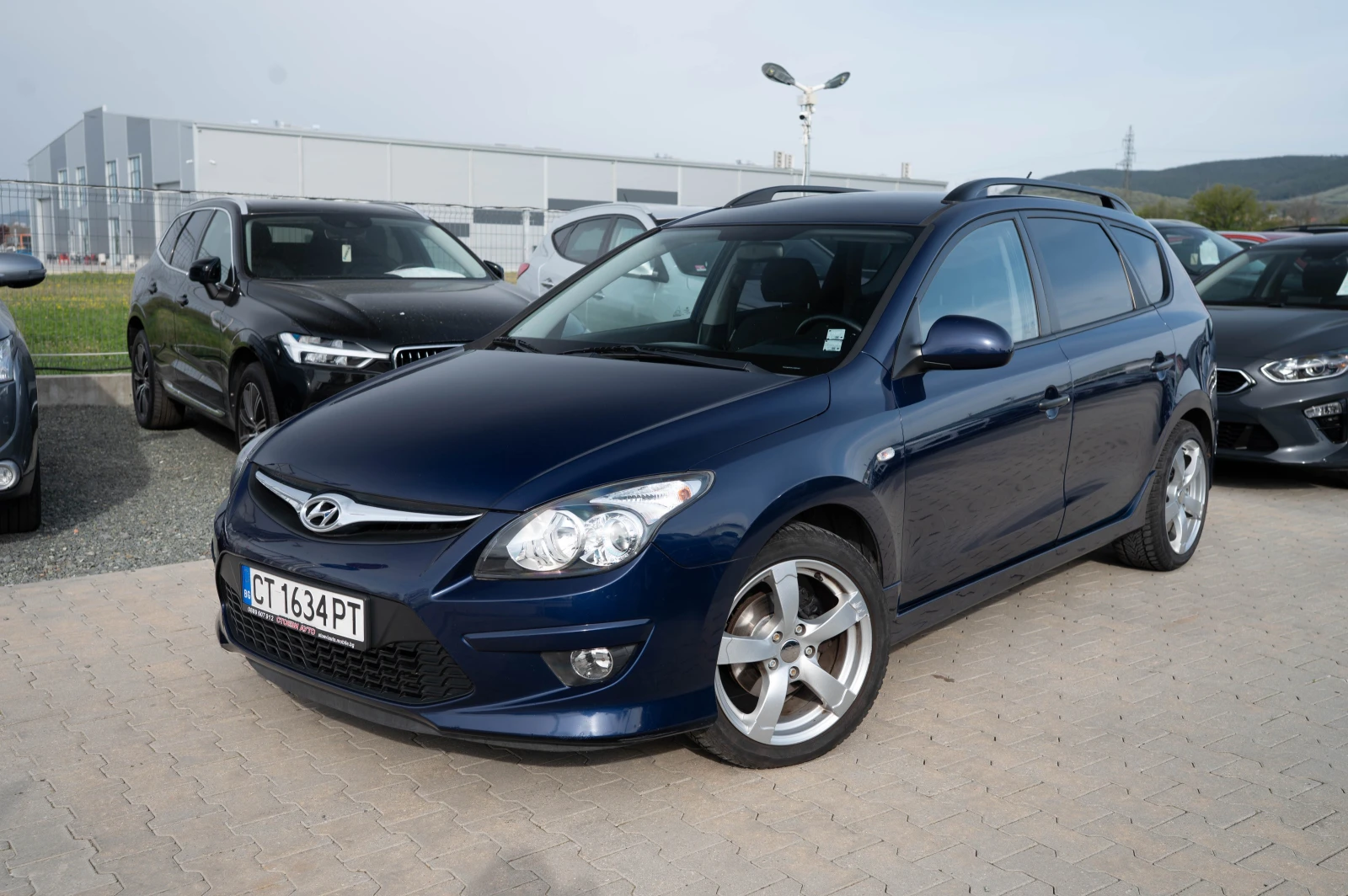 Hyundai I30 1.6* 90кс* Евро5, снимка 3 - Автомобили и джипове - 54214346