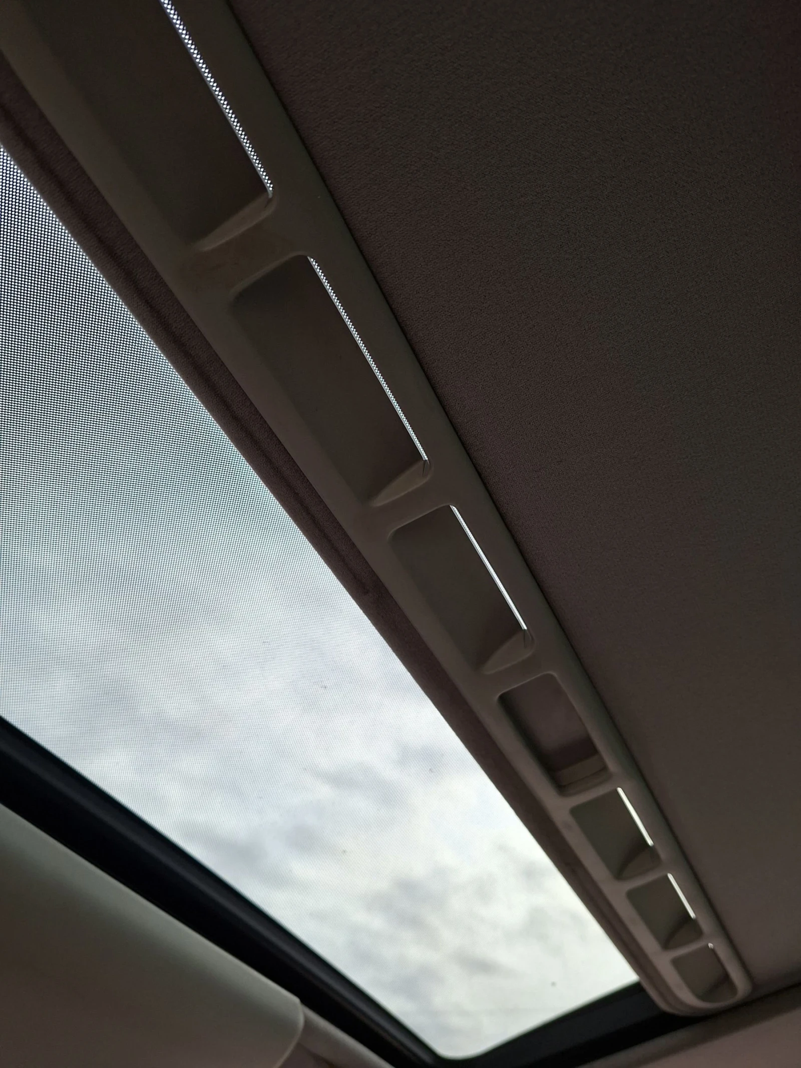 VW Sharan 1.9 TDI 110к.с., снимка 10 - Автомобили и джипове - 54357620