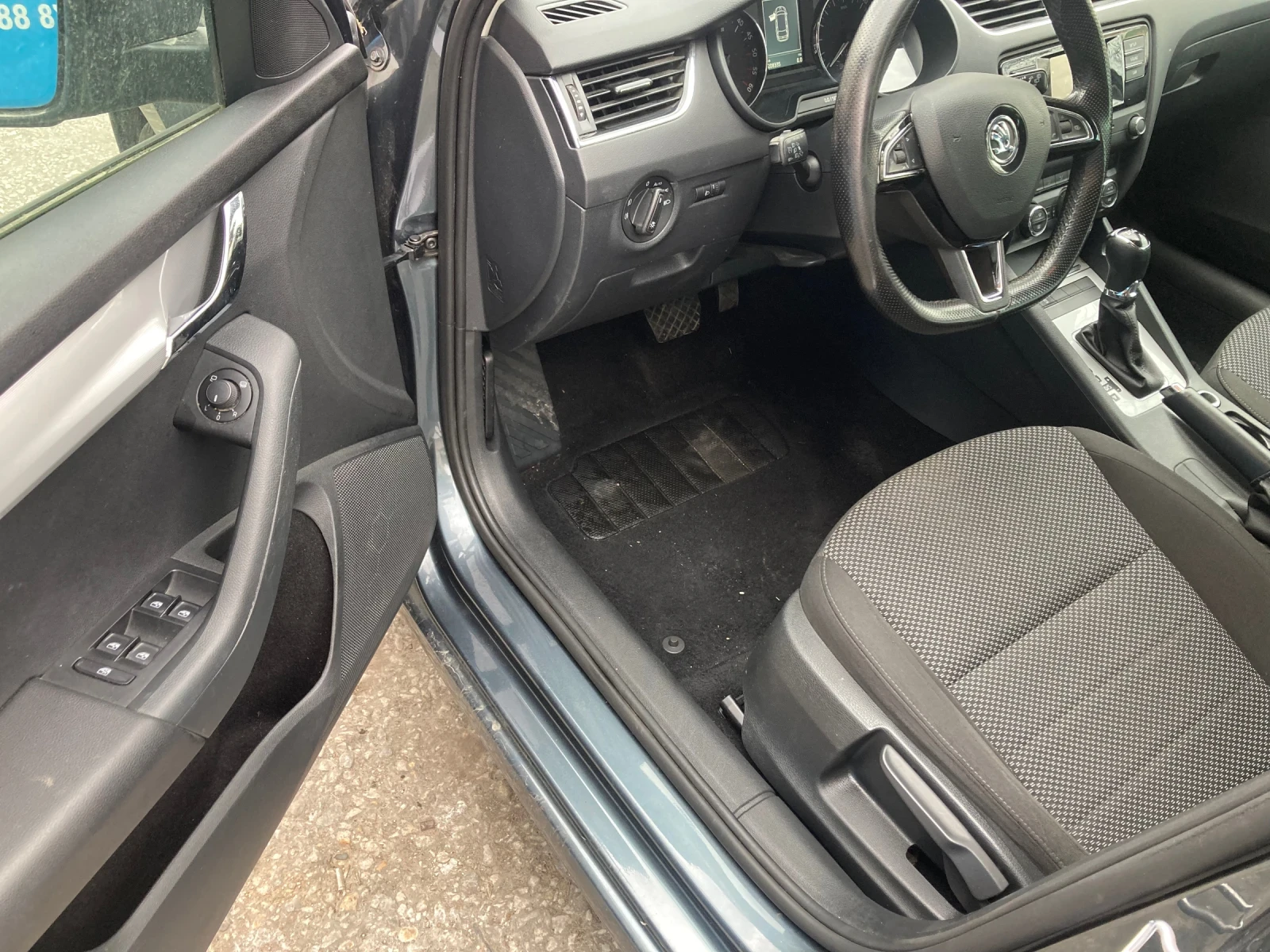 Skoda Octavia 1, 6TDI-110ps/2016/автоматик, снимка 11 - Автомобили и джипове - 54391948