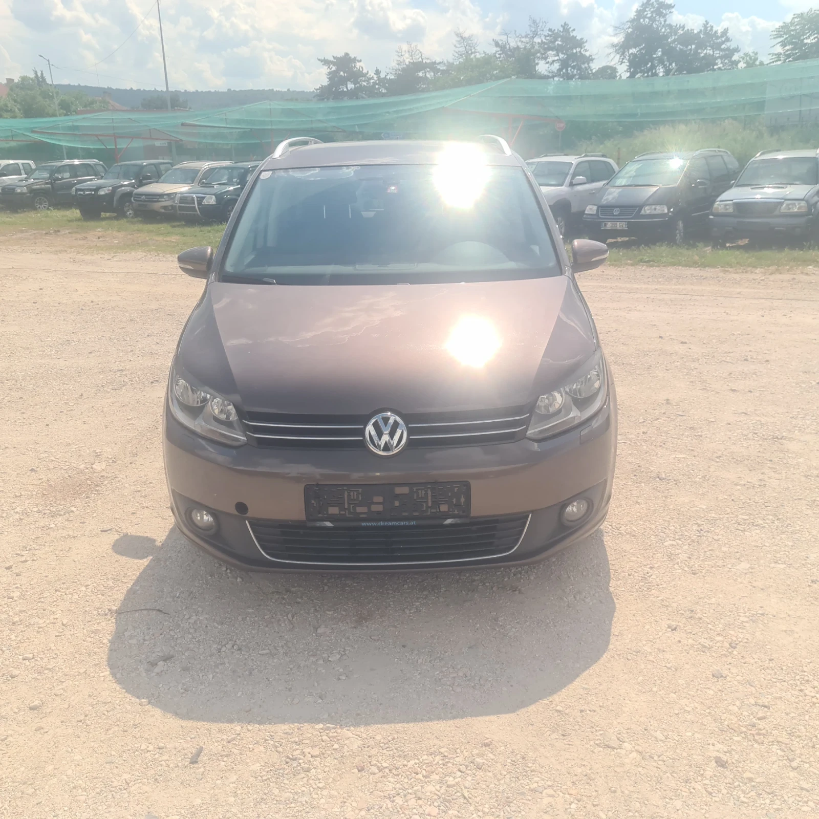 VW Touran, снимка 2 - Автомобили и джипове - 54809548