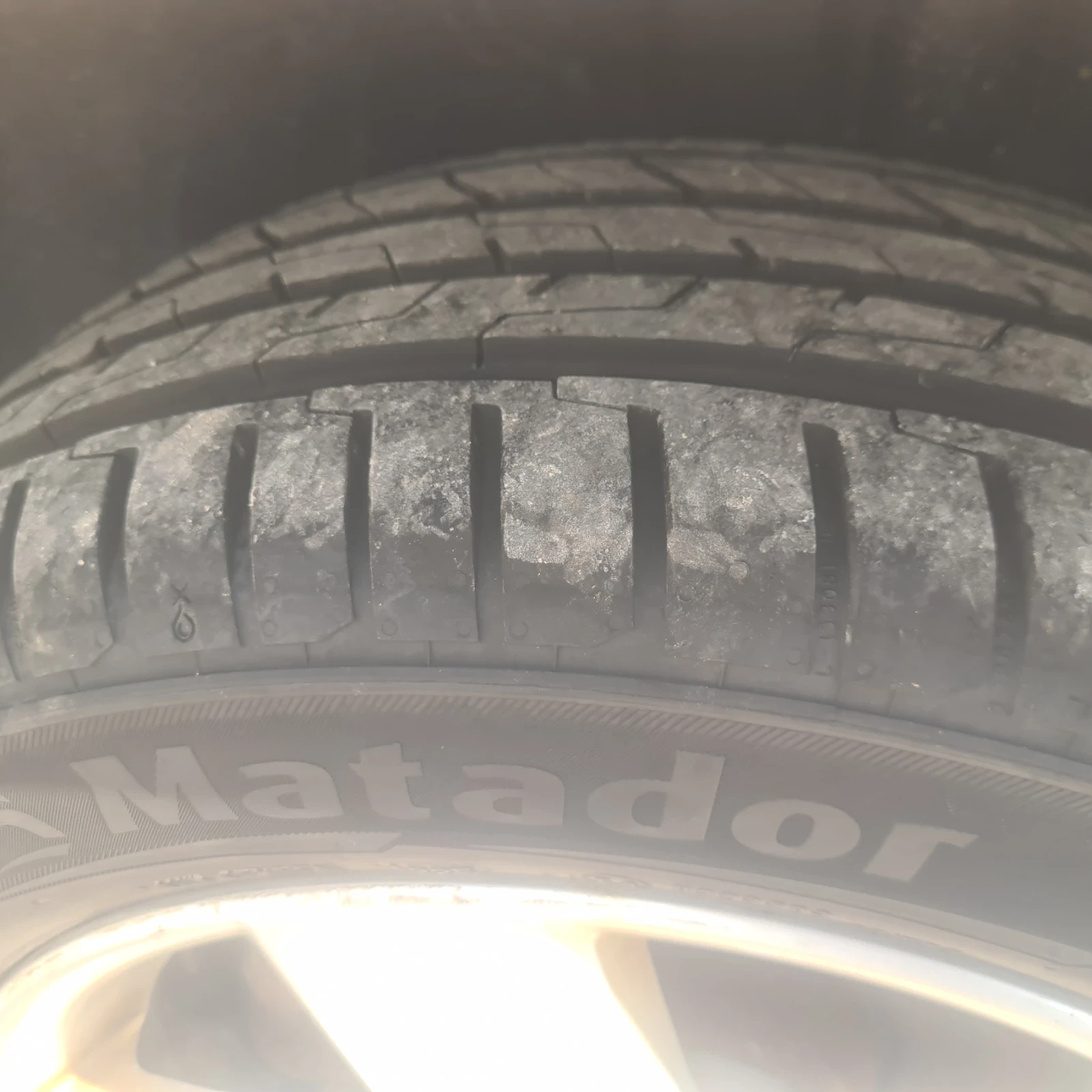 VW Touran, снимка 7 - Автомобили и джипове - 54809548