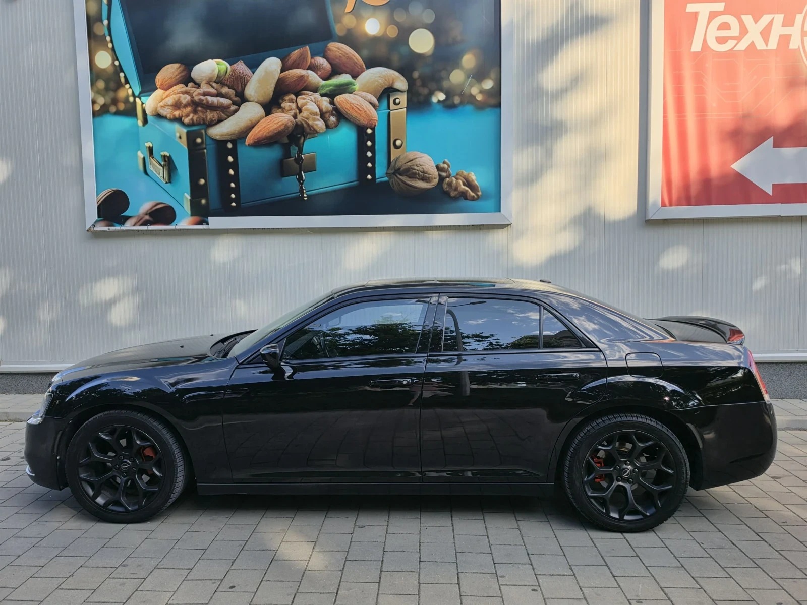 Chrysler 300c 300S 3.6 RWD, снимка 2 - Автомобили и джипове - 54914867