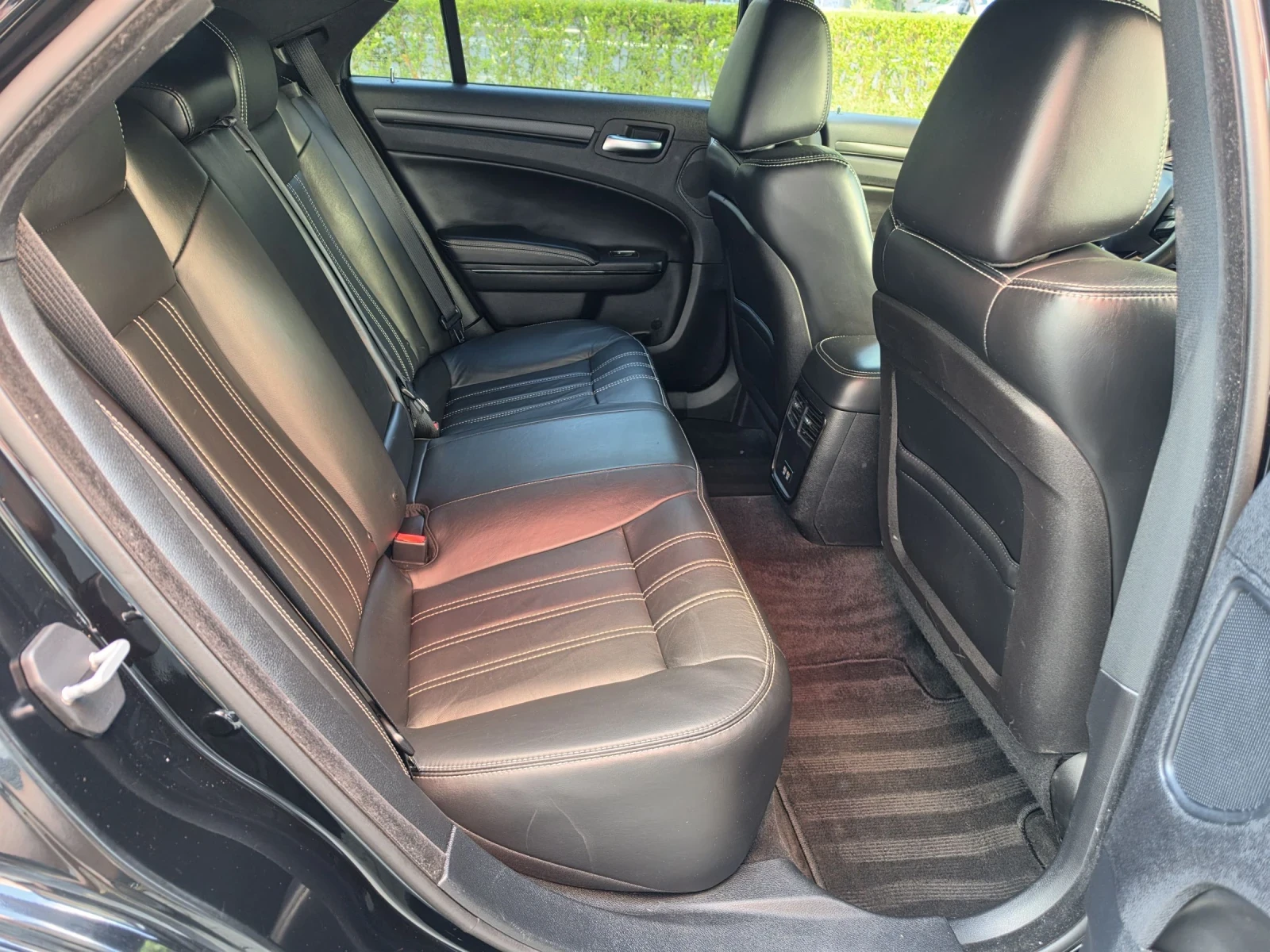 Chrysler 300c 300S 3.6 RWD, снимка 11 - Автомобили и джипове - 54914867