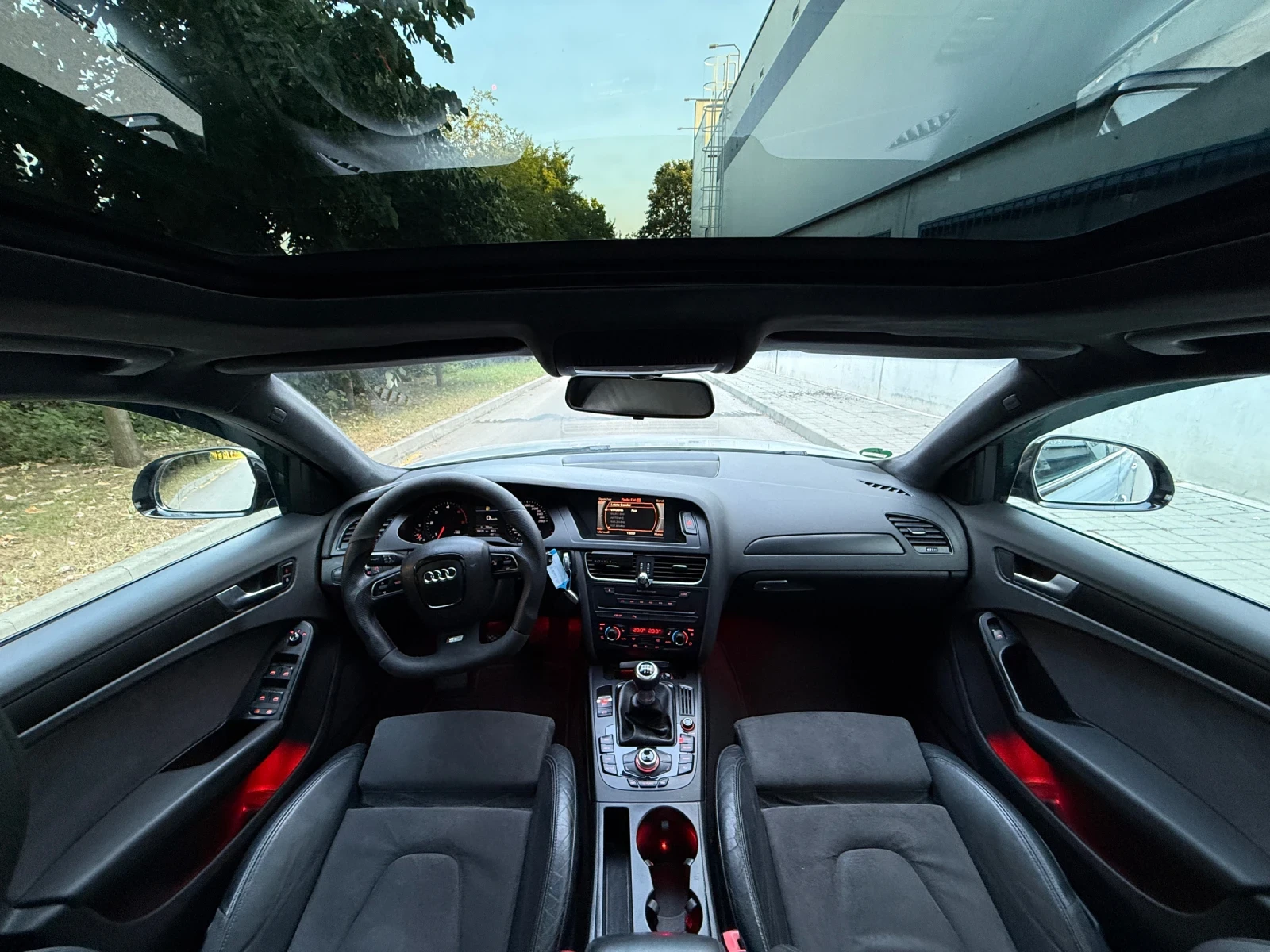 Audi A4 2.7 TDI * 3 x S-Line, снимка 8 - Автомобили и джипове - 55105739
