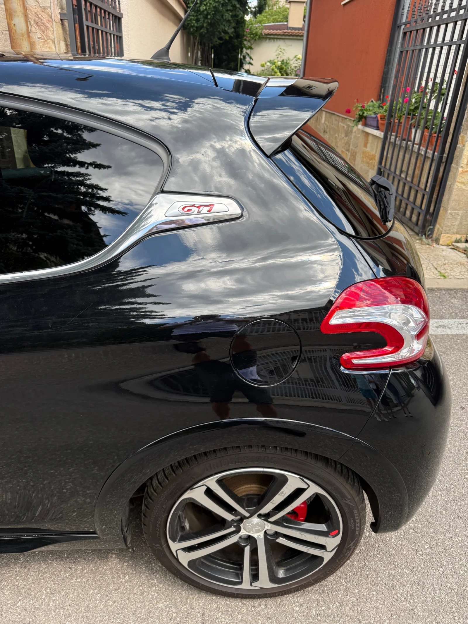 Peugeot 208 GTI 200 �.�. | Mobile.bg � ����������� 5