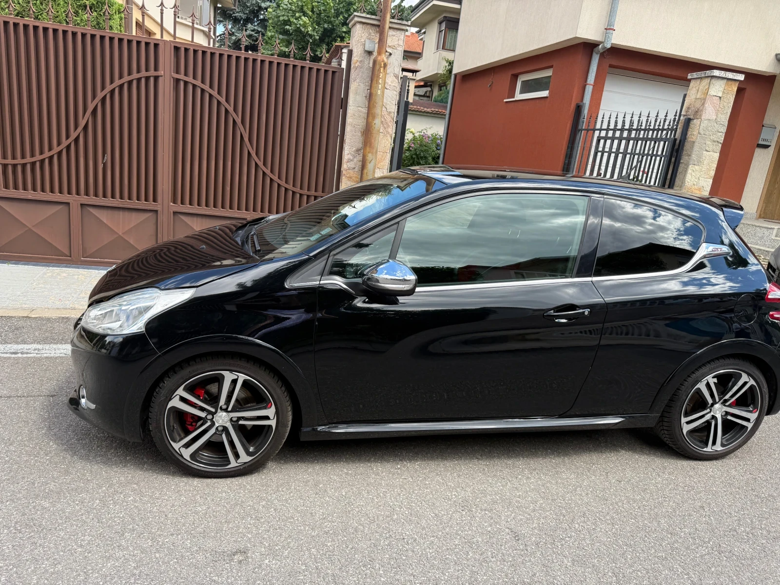 Peugeot 208 GTI 200 �.�. | Mobile.bg � ����������� 3