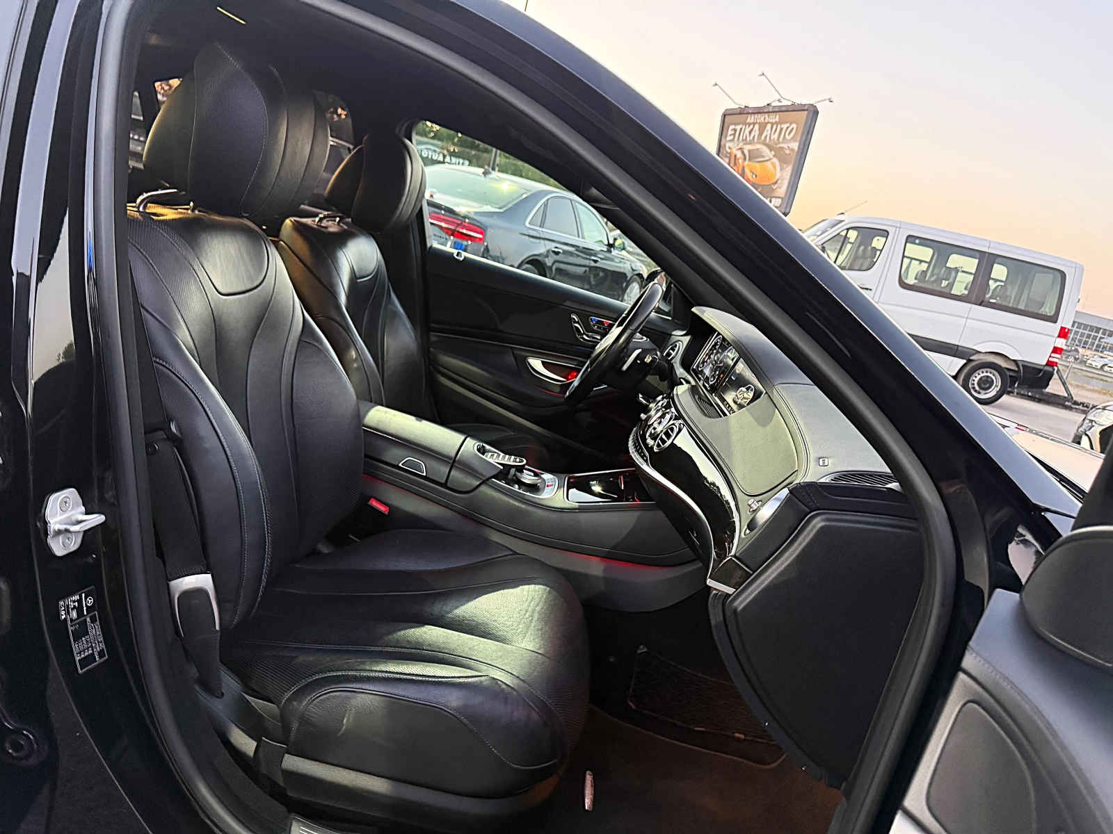 Mercedes-Benz S 350 S63 AMG OPTIK-4x4-DISTRONIK-VAKUM-LED-BIXENON-FULL, снимка 13 - Автомобили и джипове - 55483201
