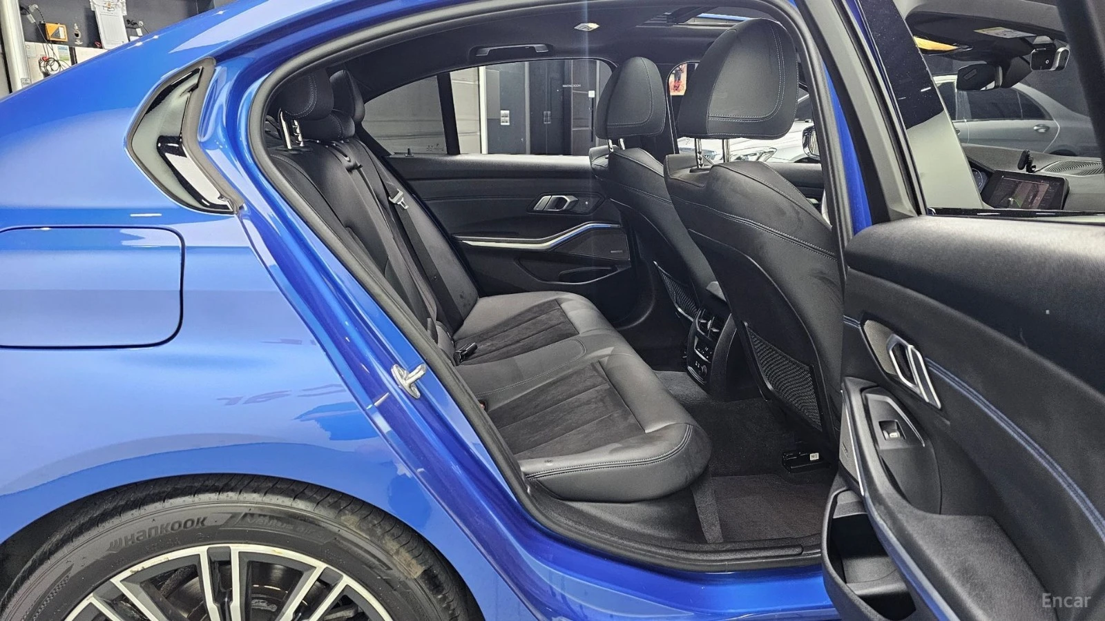 BMW 320 M SPORT* HUD* HARMAN* 360* НАВИ* ПАНО, снимка 10 - Автомобили и джипове - 55547161