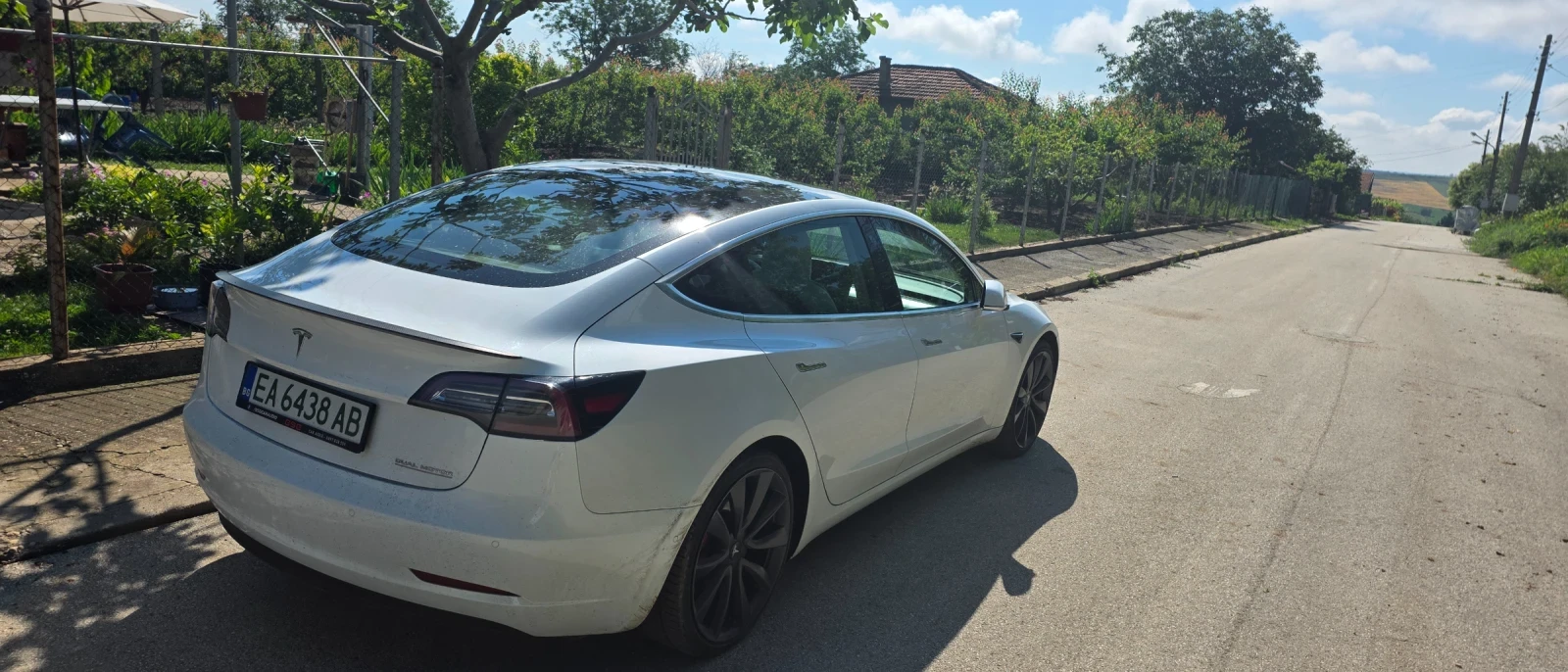 Tesla Model 3, снимка 5 - Автомобили и джипове - 55795414