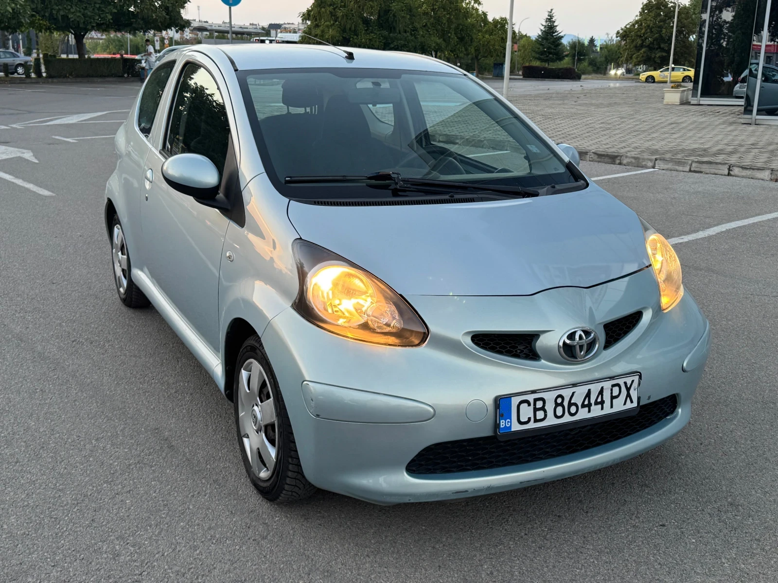Toyota Aygo, снимка 3 - Автомобили и джипове - 55872346