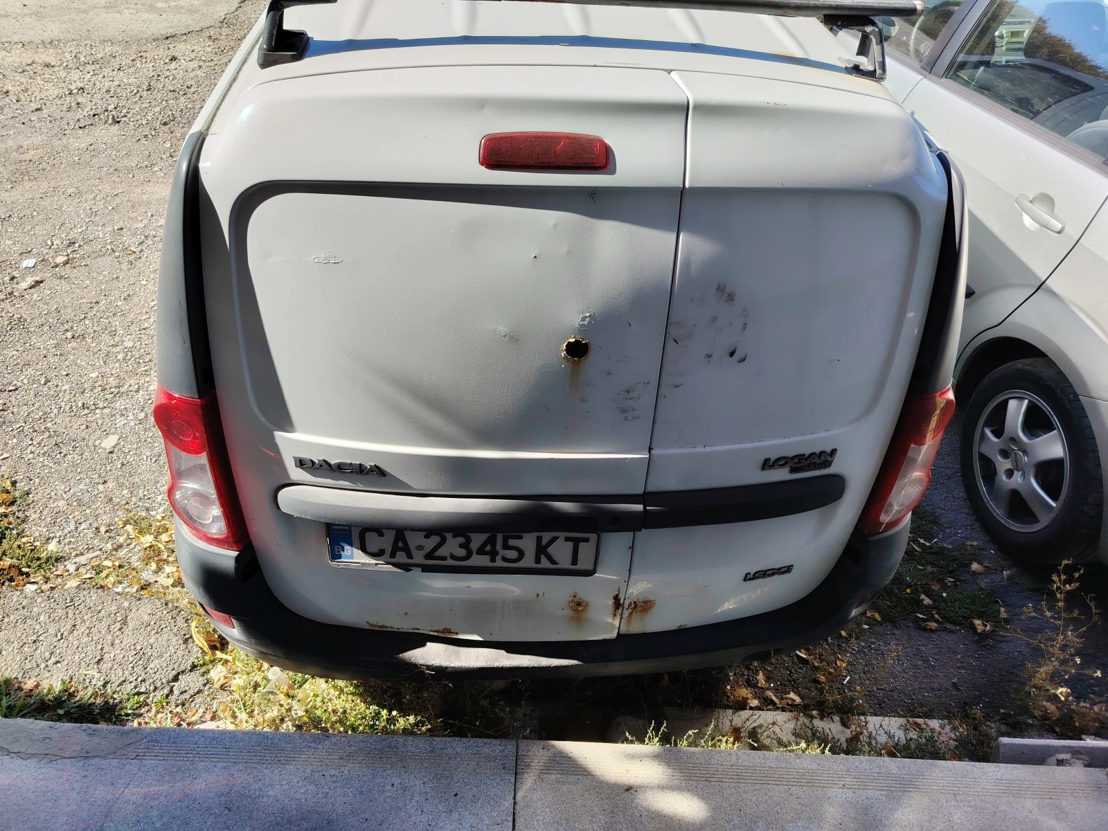 Dacia Logan 1.5dci , снимка 5 - Автомобили и джипове - 56356409