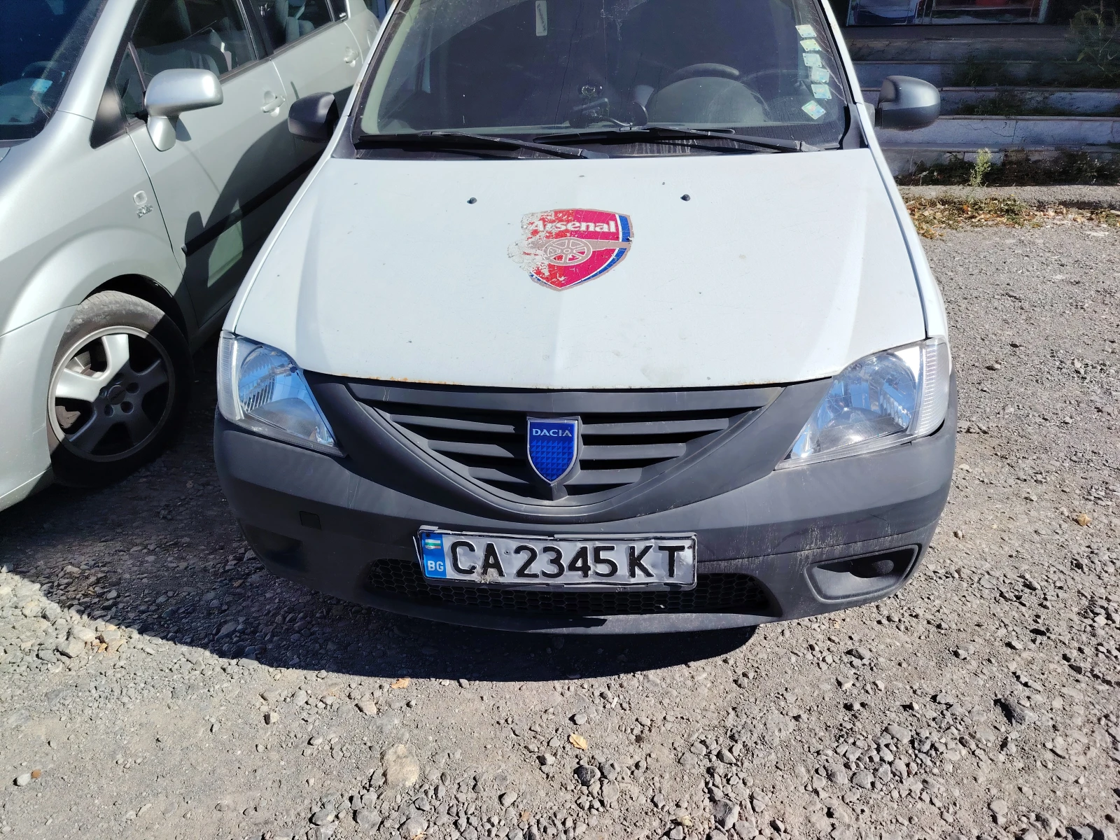 Dacia Logan 1.5dci , снимка 3 - Автомобили и джипове - 56356409