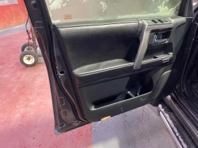 Toyota 4runner * Limited 4WD 4dr V6 * CARFAX * БЕЗ ПЪРВОНАЧАЛНА В - 28200 лв. / 14418.43 € - 41060698 10