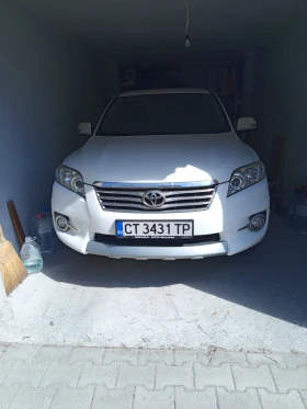 ������ Toyota Rav4