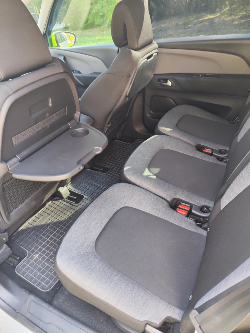 Citroen Spacetourer 1.5HDI, снимка 11 - Автомобили и джипове - 51682730