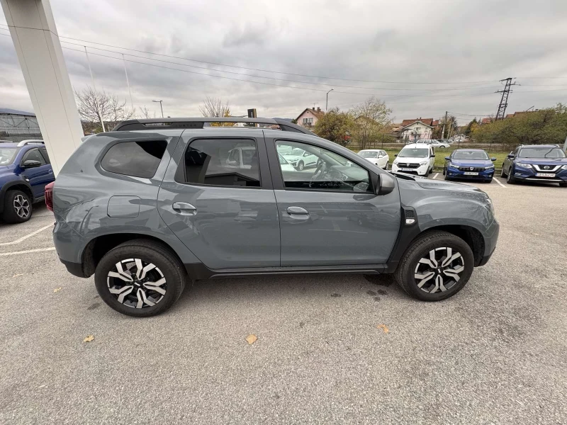 Dacia Duster 1.0Tce, снимка 7 - Автомобили и джипове - 52321603