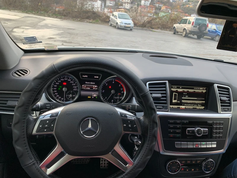 Mercedes-Benz ML 250 ML250, снимка 9 - Автомобили и джипове - 52618519