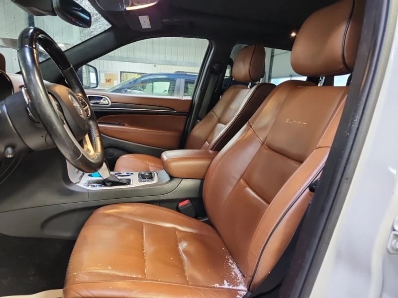 Jeep Grand cherokee 2020 SUMMIT * CARFAX * БЕЗ ПЪРВОНАЧАЛНА ВНОСКА, снимка 6 - Автомобили и джипове - 53020013