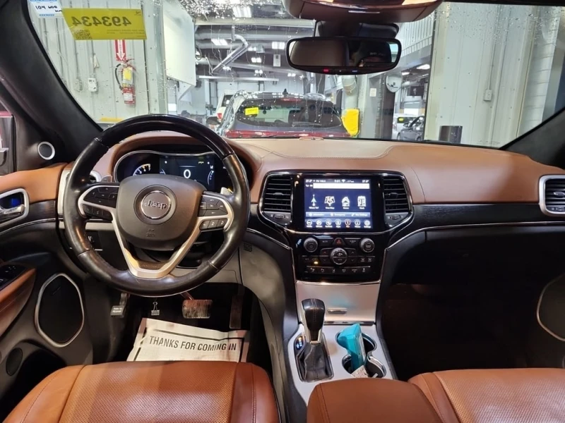 Jeep Grand cherokee 2020 SUMMIT * CARFAX * БЕЗ ПЪРВОНАЧАЛНА ВНОСКА, снимка 11 - Автомобили и джипове - 53020013