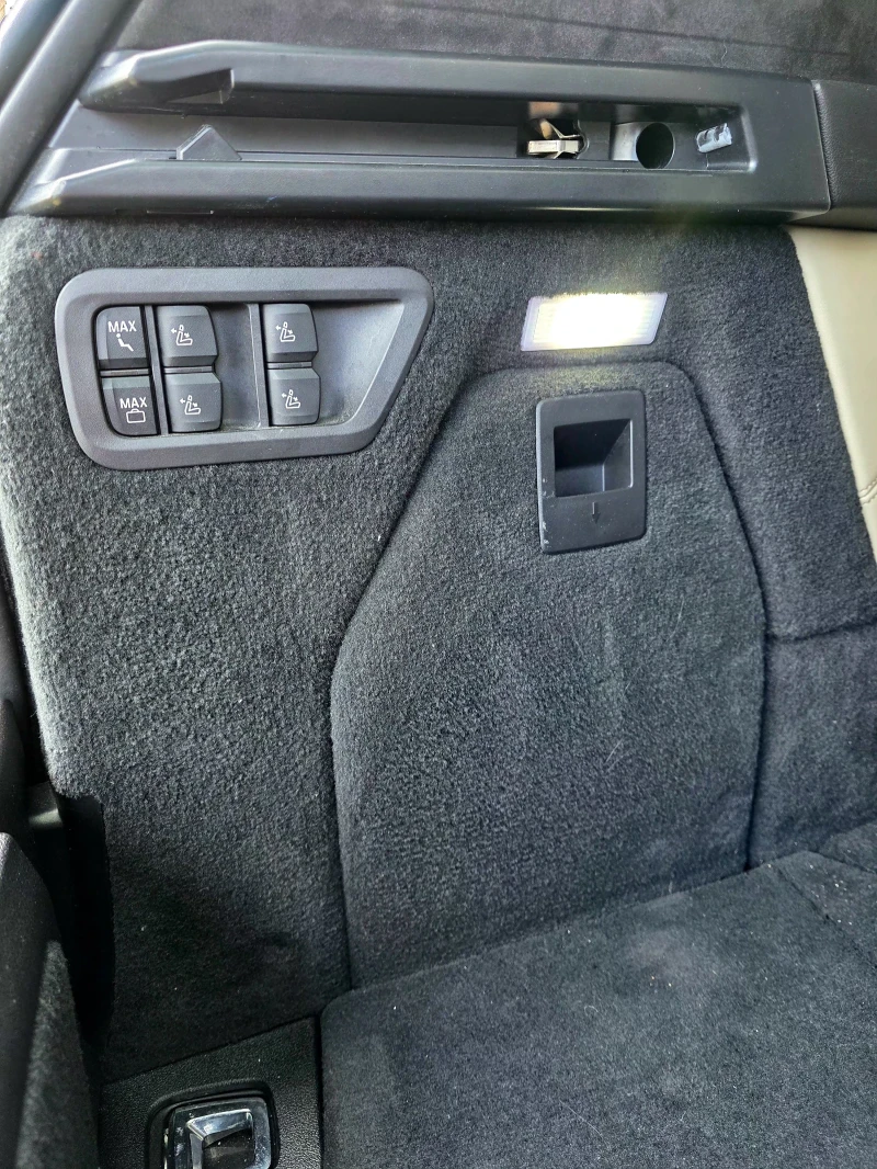 BMW X7 4d M SPORT ULTRA VIP EDITION, снимка 15 - Автомобили и джипове - 53584542