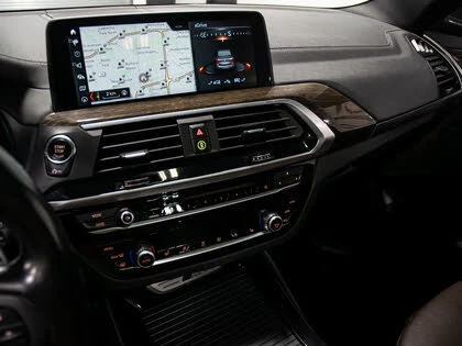 BMW X3 I * M-Package* * HeadUp* AвтоКредит* (ЦЕНА ДО БГ), снимка 11 - Автомобили и джипове - 53192319