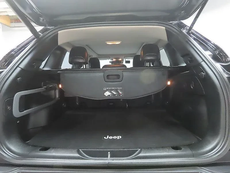 Jeep Cherokee  2.2 Diesel Limited 4Wd, снимка 15 - Автомобили и джипове - 56354259