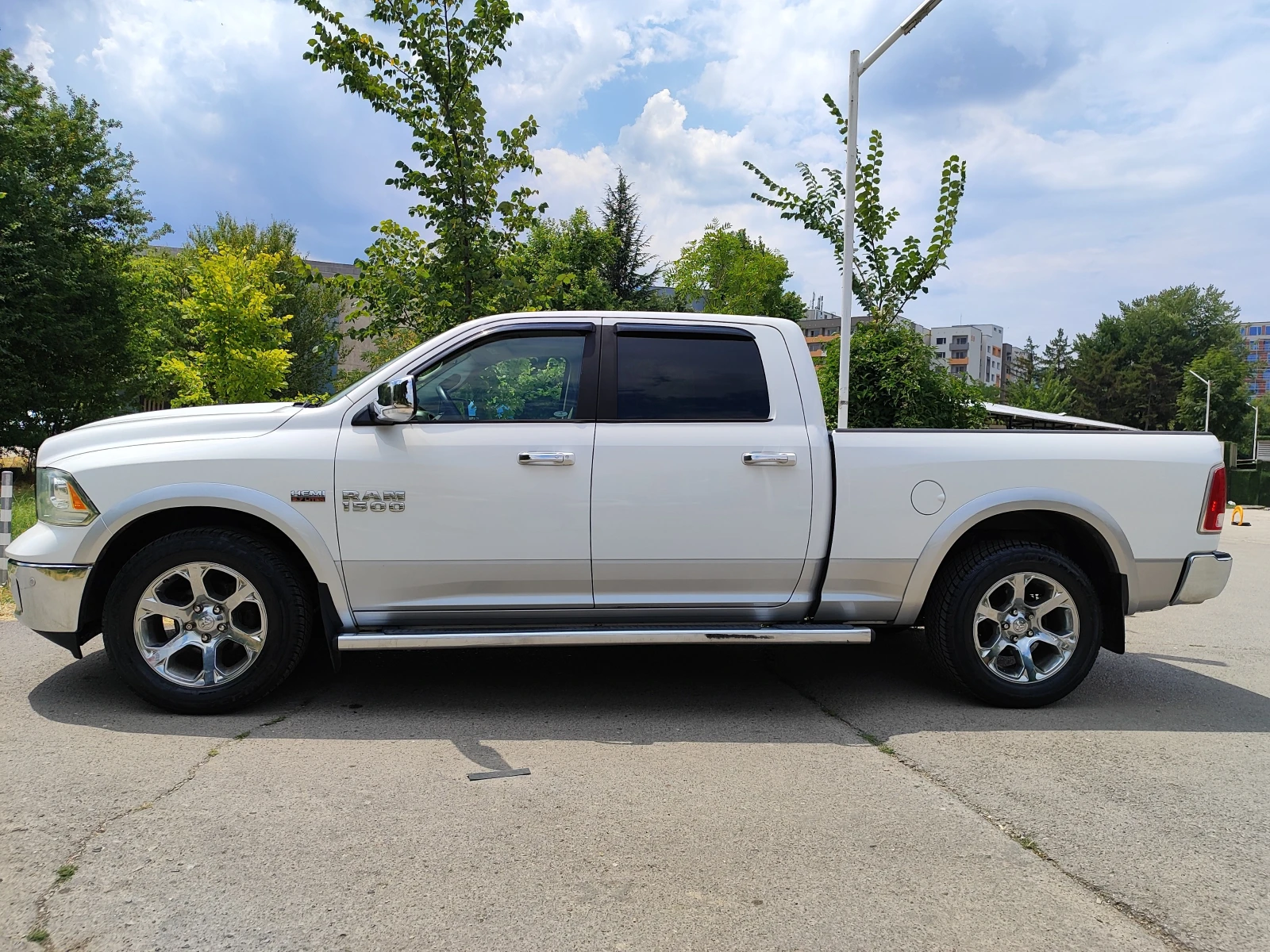 Dodge Ram LARAMIE - изображение 4