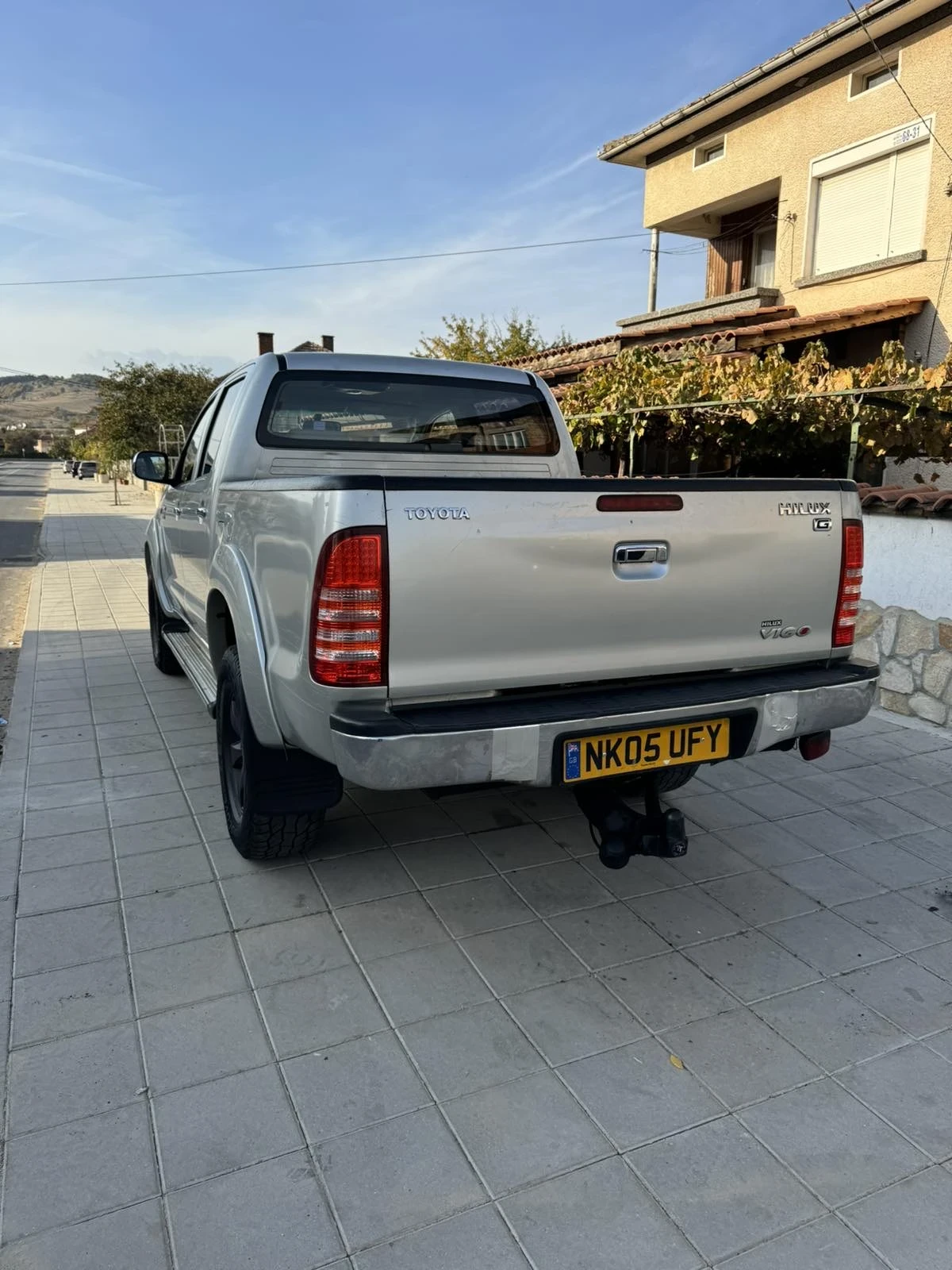 Toyota Hilux 3.0 - изображение 4