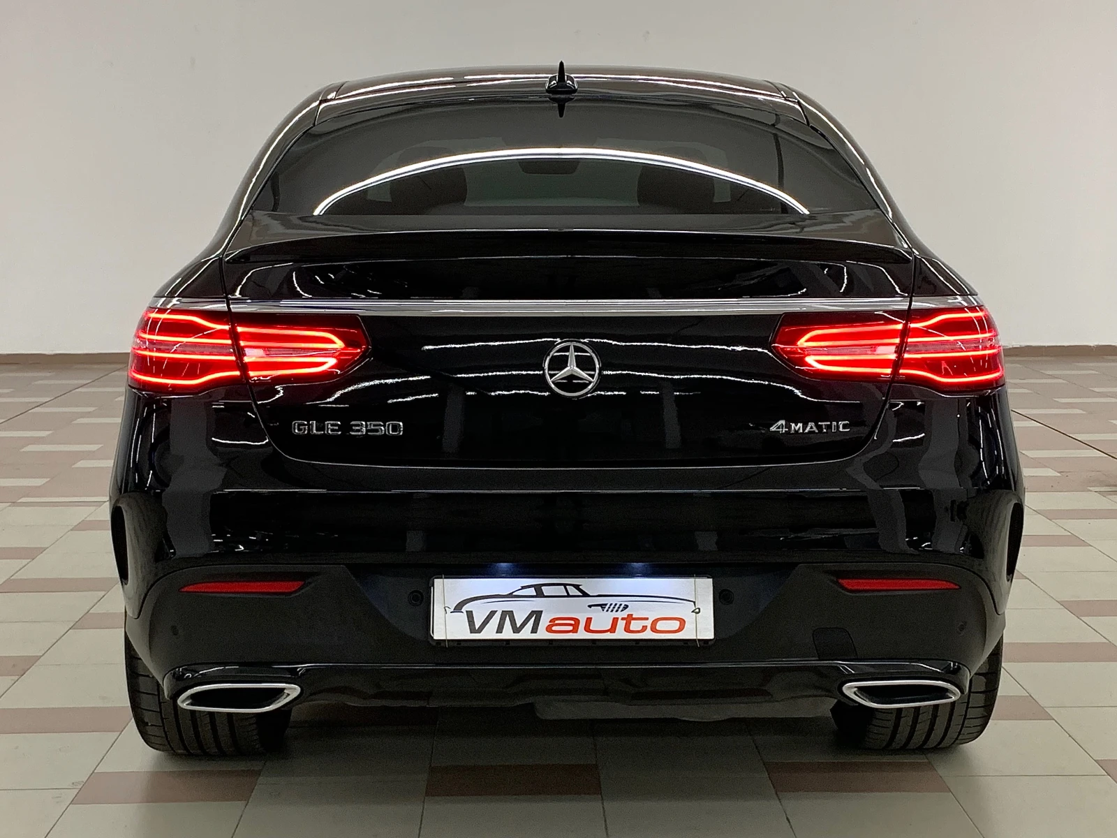 Mercedes-Benz GLE 350 AMG Coupe /VAKUUM/DISTRONIC/360Cam/Blind Spot/AIR/ - изображение 6