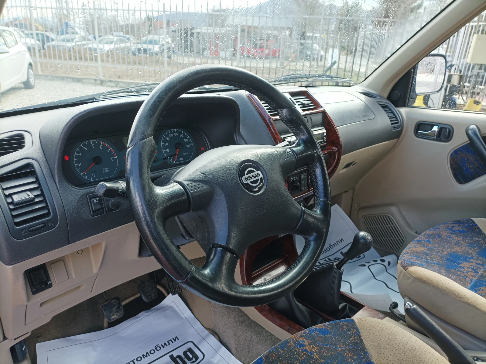 Nissan Terrano 2.4 BENZIN 4X4/ ЛИЗИНГ  | Mobile.bg — изображение 12