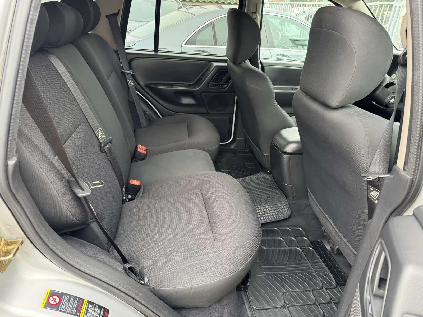 Jeep Grand cherokee  - изображение 4